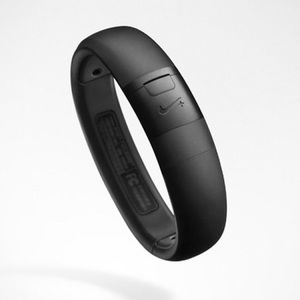 NWB Nike Fuelband - Black/Black size M/L